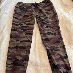 ZYIA Green and Brown Camouflage Leggings